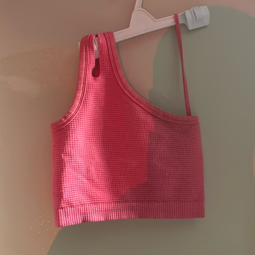 Pink one shoulder tank top with slit in shoulder! Size XS
